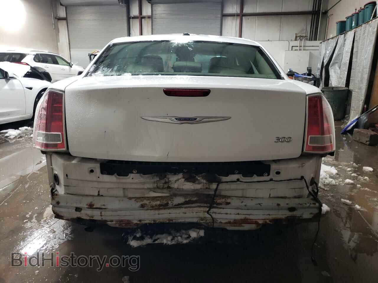 2013 CHRYSLER 300 - VIN: 2C3CCAAG1DH732701 - Фото 6