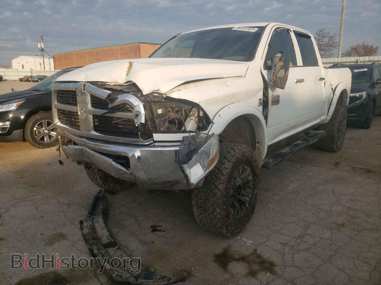 2011 DODGE RAM 2500 - VIN: 3D7UT2CL4BG552096 - Фото 2