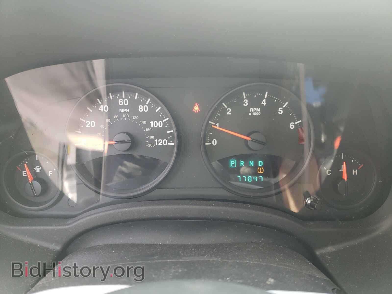2013 JEEP COMPASS - VIN: 1C4NJDBB6DD140058 - Photo 8