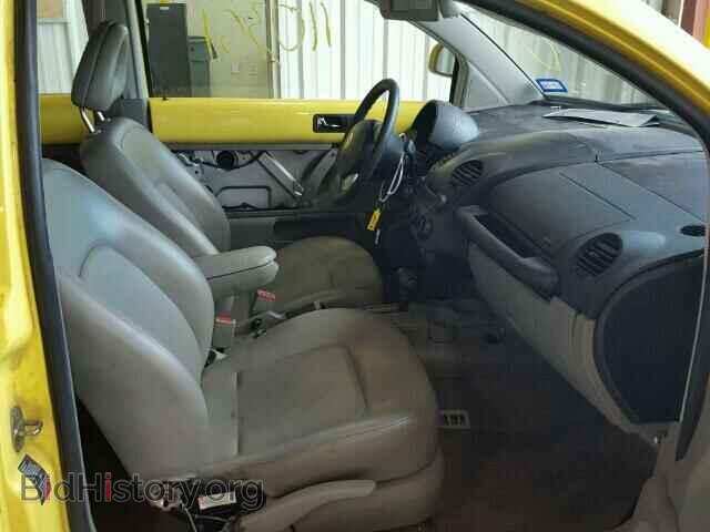 2000 VOLKSWAGEN BEETLE - VIN: 3VWCA21C0YM448338 - Фото 5