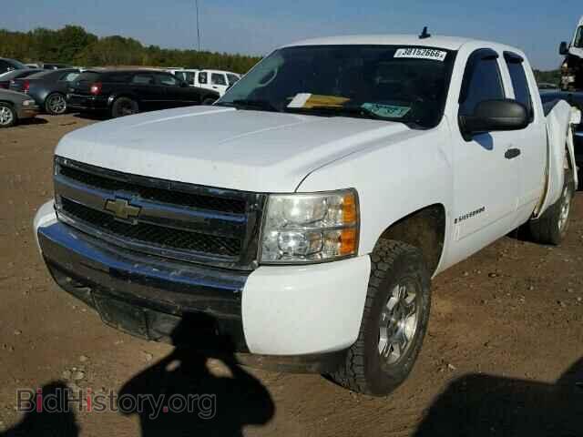 2008 CHEVROLET SILVERADO - VIN: 2GCEK19J881310771 - Фото 2