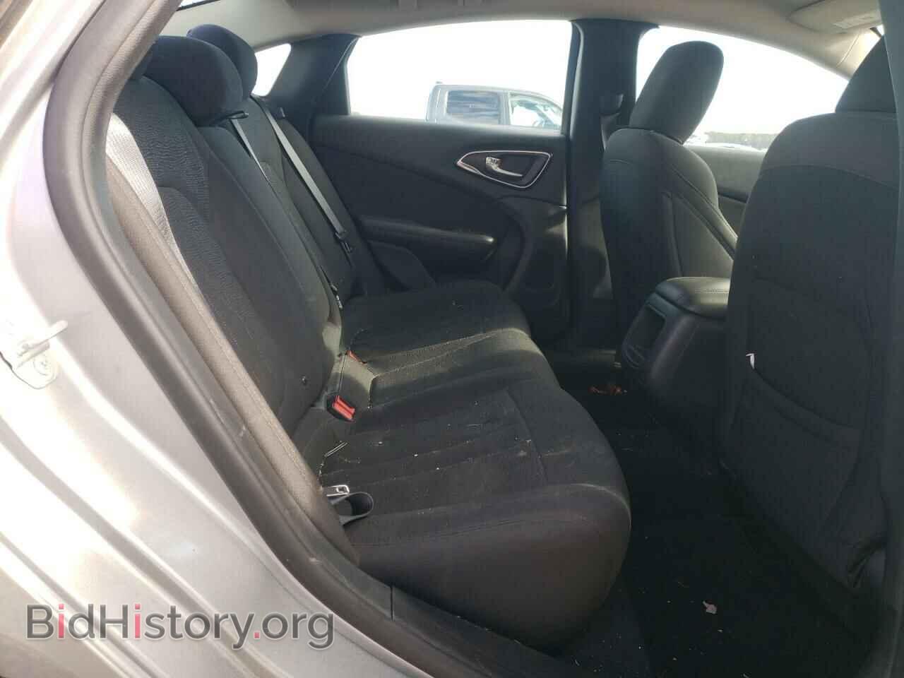 2016 CHRYSLER 200 - VIN: 1C3CCCABXGN165979 - Фото 10