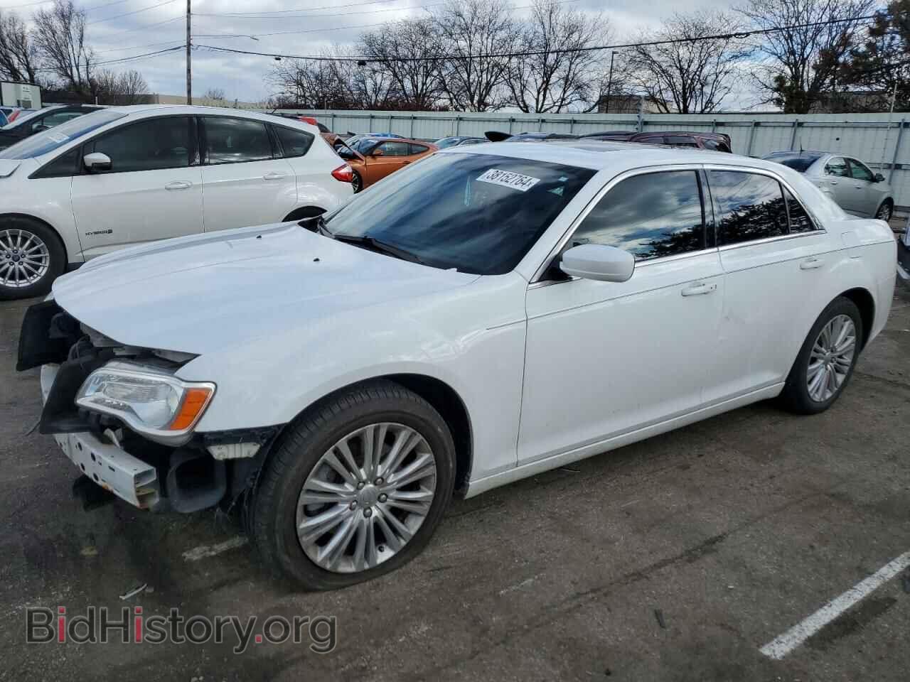 Фотография 2C3CCARG7DH527985 - CHRYSLER 300 2013