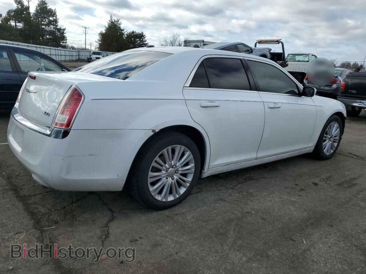 2013 CHRYSLER 300 - VIN: 2C3CCARG7DH527985 - Фото 3