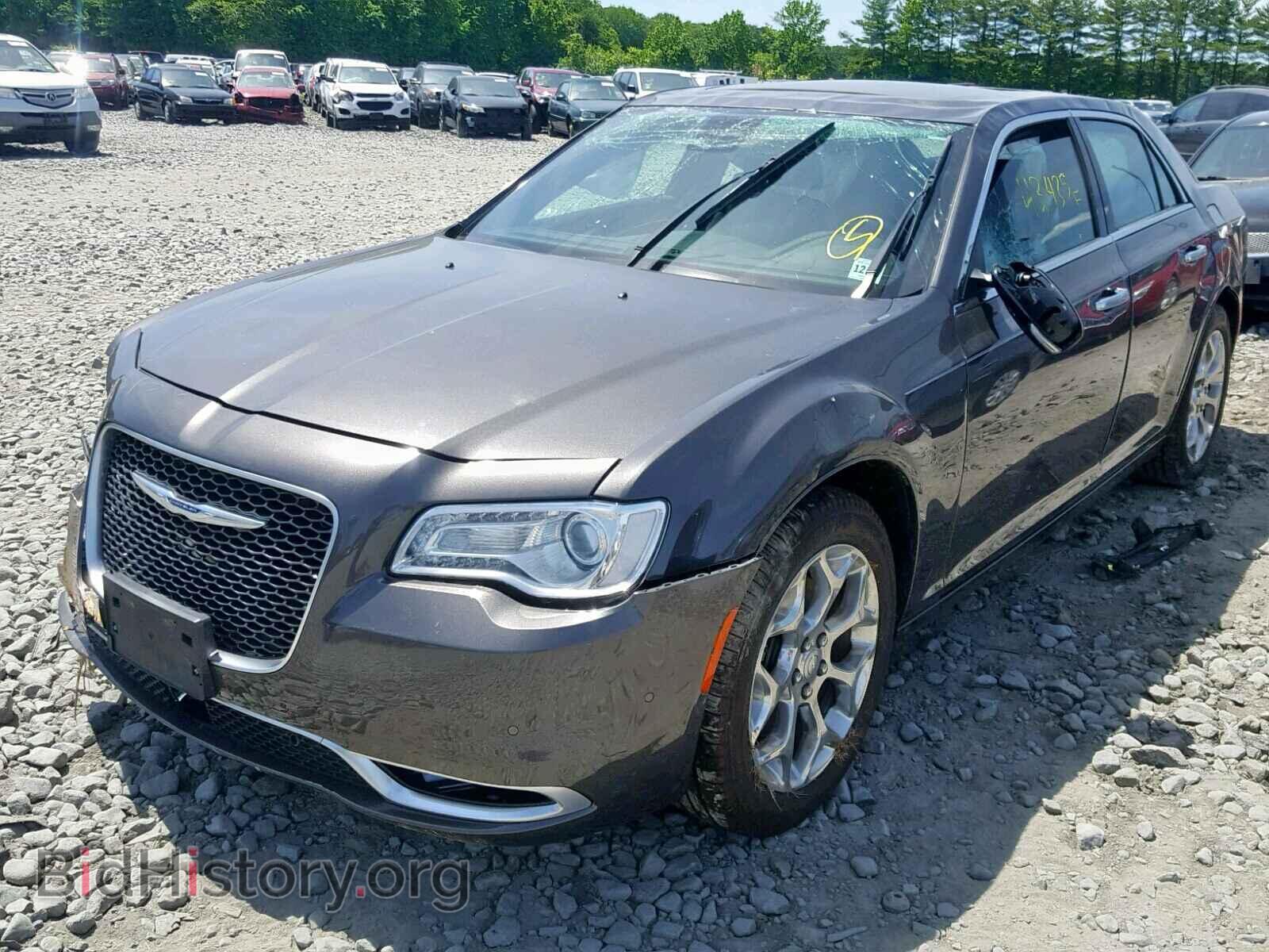 2016 CHRYSLER 300 - VIN: 2C3CCASG7GH168023 - Фото 2