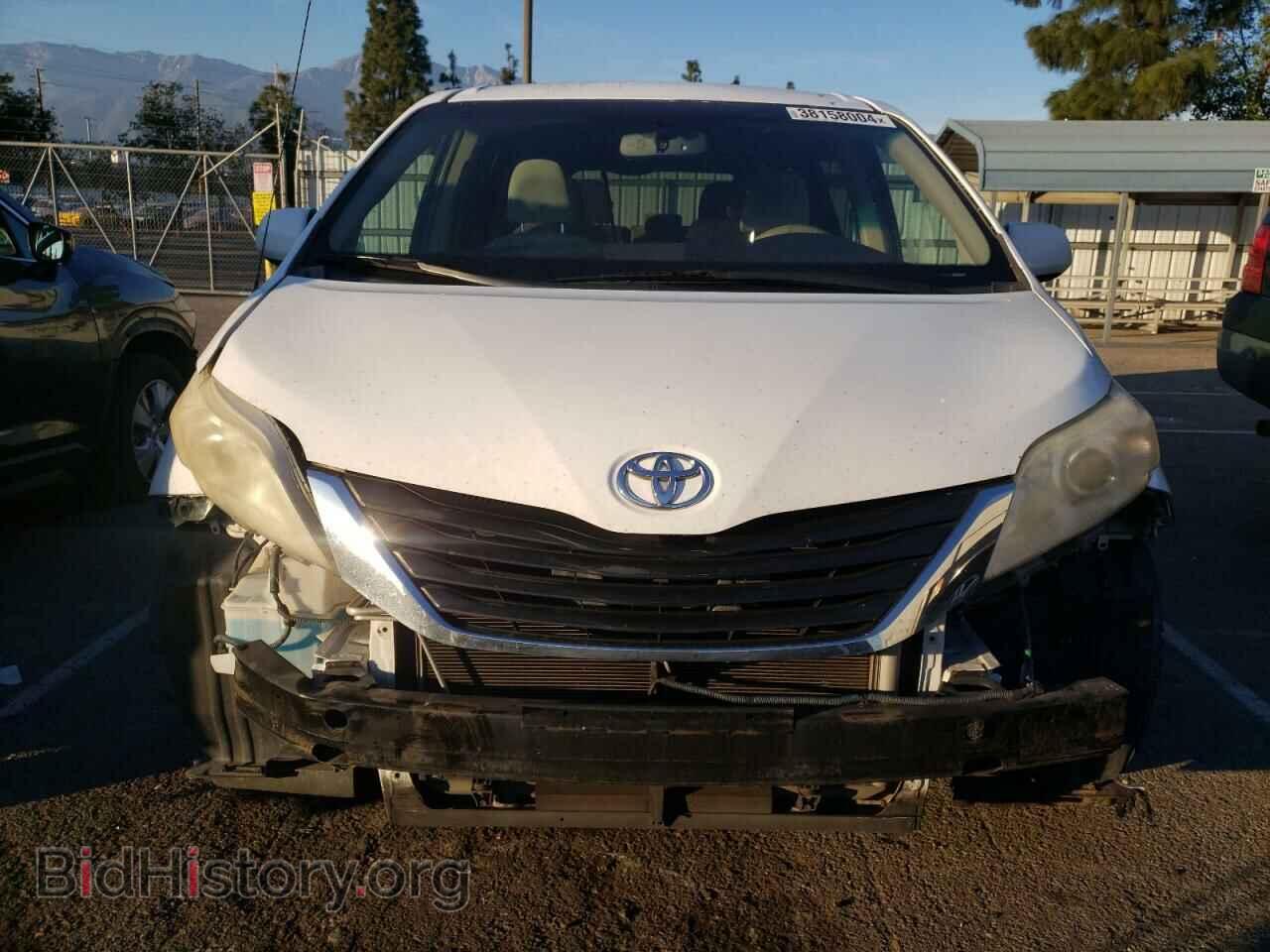 2011 TOYOTA All Models - VIN: 5TDKK3DC3BS014175 - Фото 5
