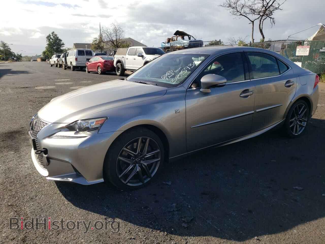 Photo JTHBE1D26F5020310 - LEXUS IS 2015