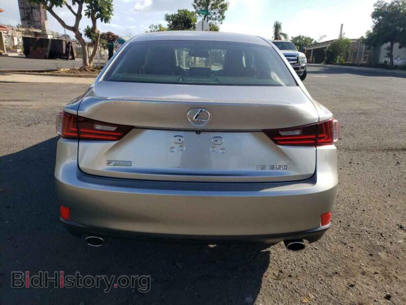 2015 Lexus IS (VIN JTHBE1D26F5020310) — фото 6 из 12
