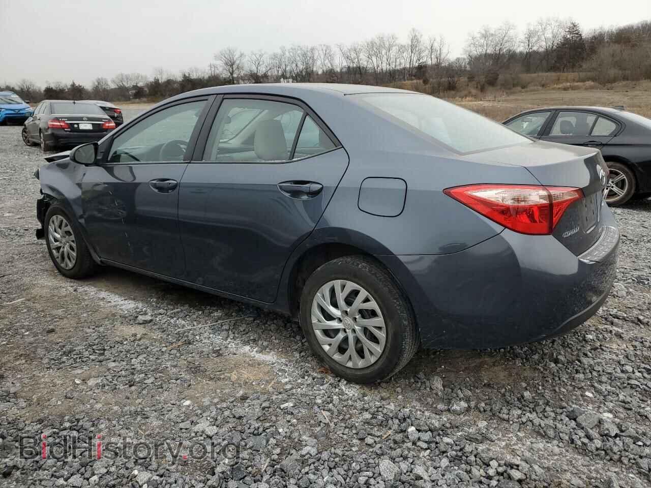 2017 TOYOTA COROLLA - VIN: 2T1BURHE0HC933593 - Фото 2