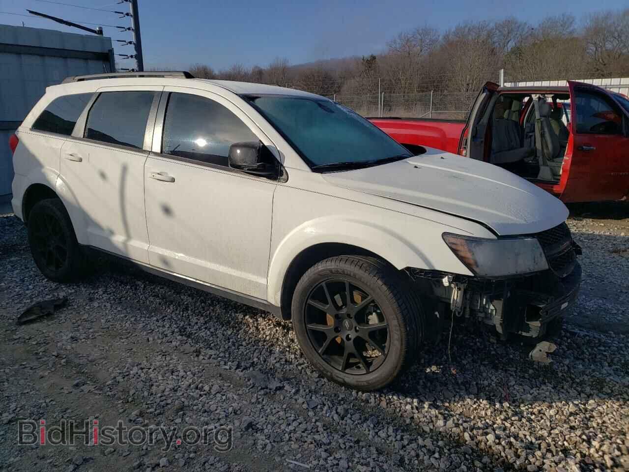 2018 DODGE JOURNEY - VIN: 3C4PDCBB5JT381514 - Фото 4