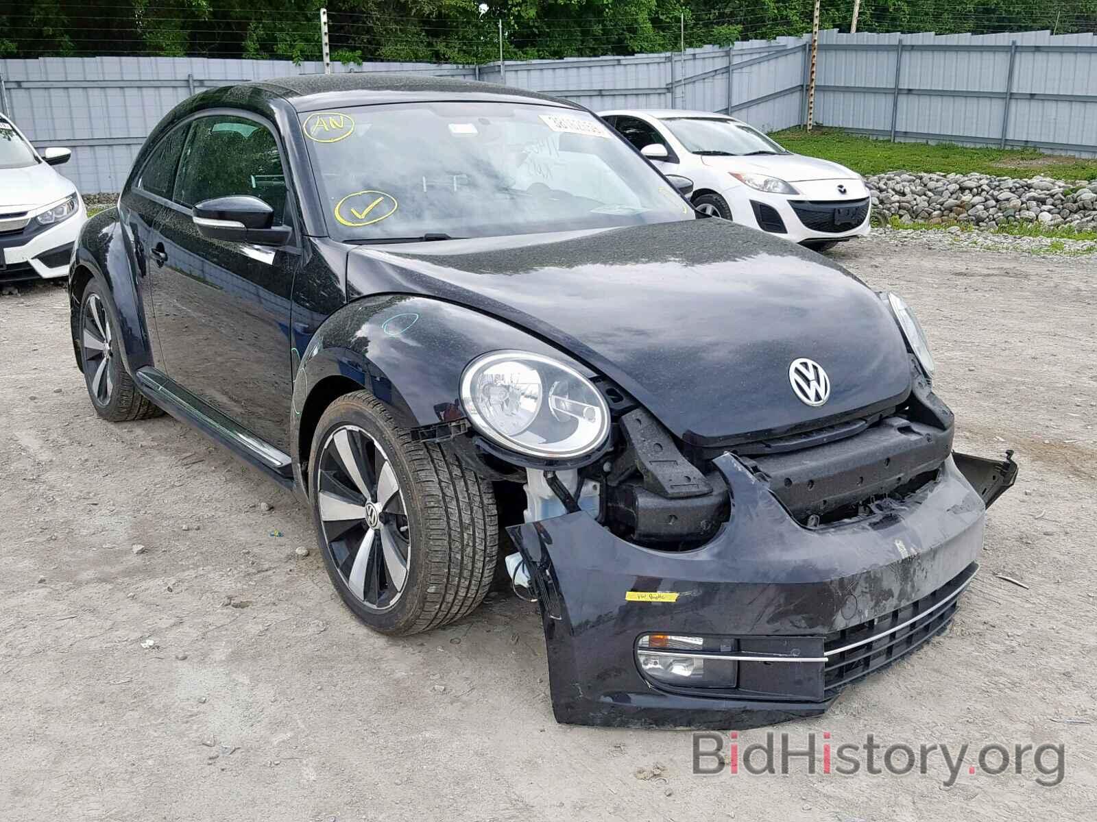 Photo 3VW467AT3DM601744 - VOLKSWAGEN BEETLE 2013