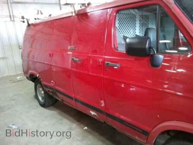 1997 Dodge RAM VAN (VIN 2B7HB11X9VK511162) — photo 9 of 10
