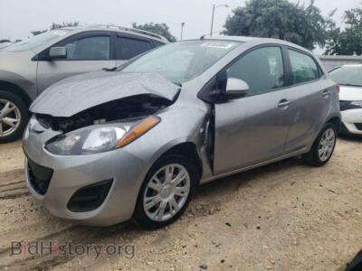 2011 Mazda 2, серебристый — VIN JM1DE1HY0B0115414, Copart