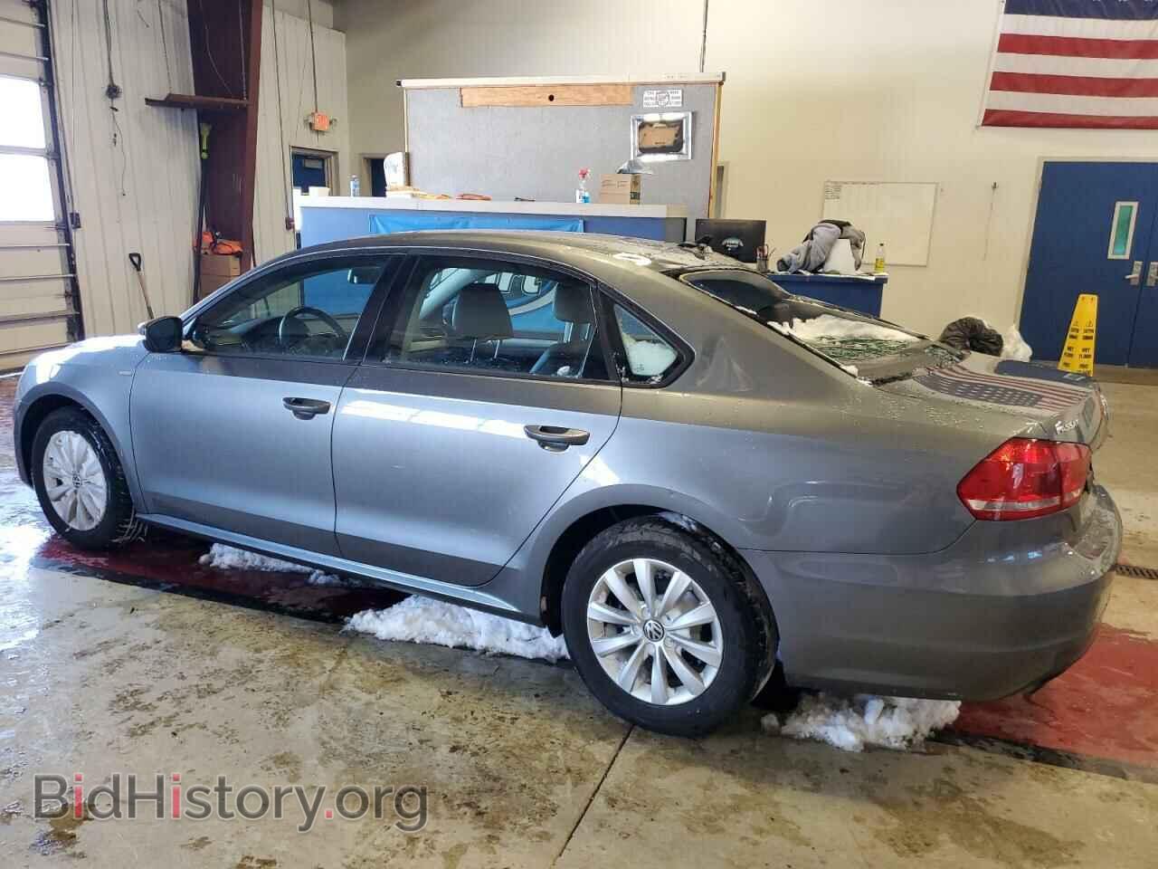 2015 VOLKSWAGEN PASSAT - VIN: 1VWAT7A3XFC073443 - Фото 2