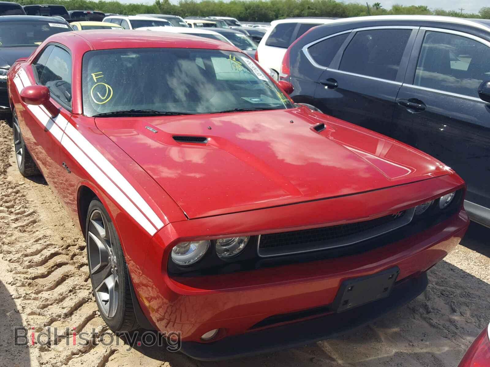 Photo 2C3CDYBT4DH540710 - DODGE CHALLENGER 2013