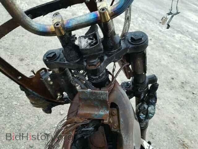 1996 SUZUKI CYCLE VS - VIN: JS1VS52A2T2103040 - Photo 8