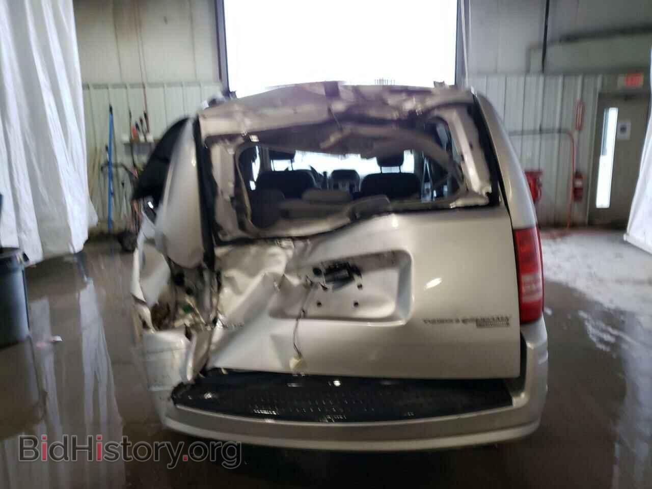 2010 CHRYSLER MINIVAN - VIN: 2A4RR5D1XAR212564 - Фото 6