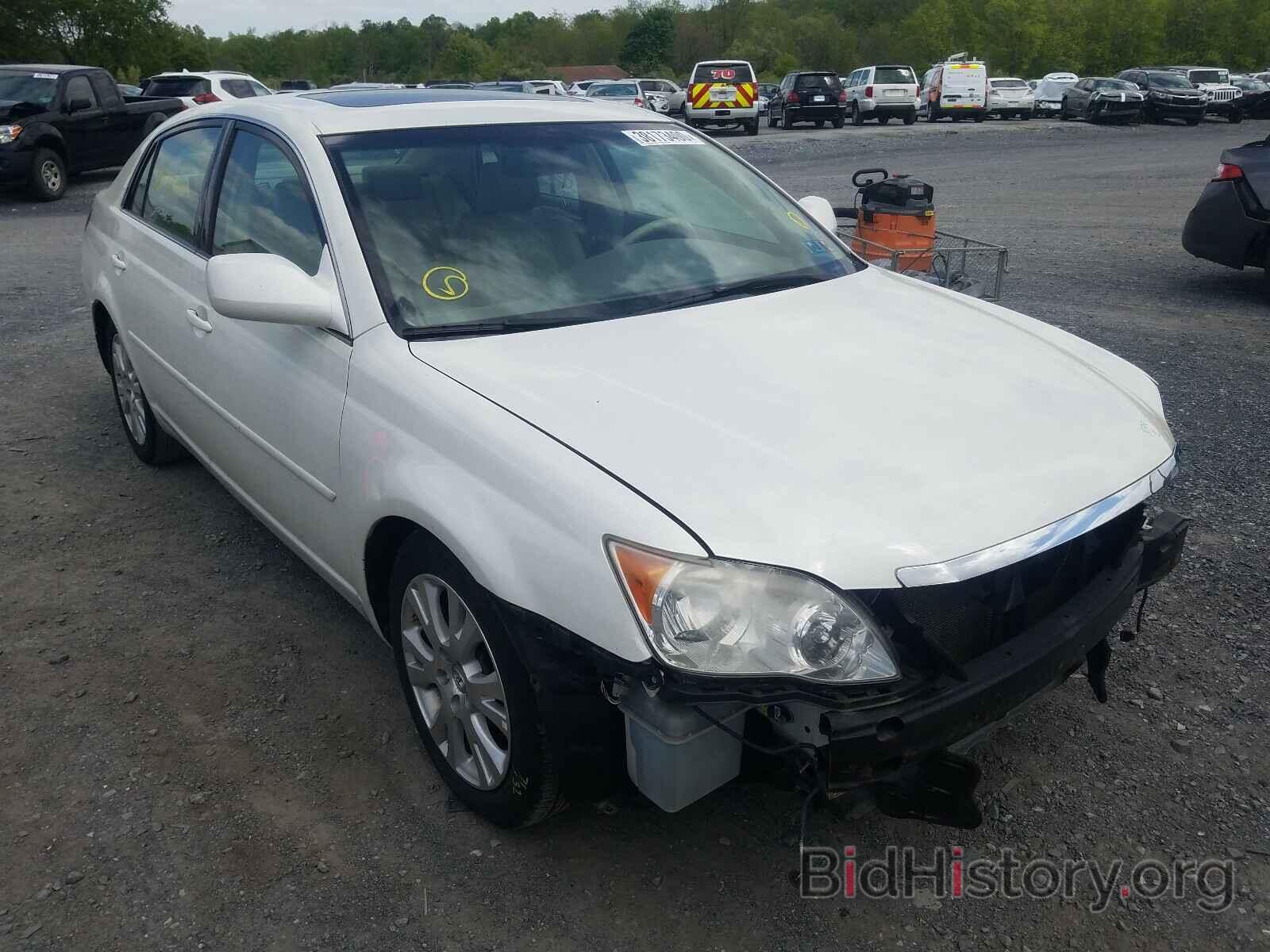 Photo 4T1BK36BX8U312341 - TOYOTA AVALON 2008