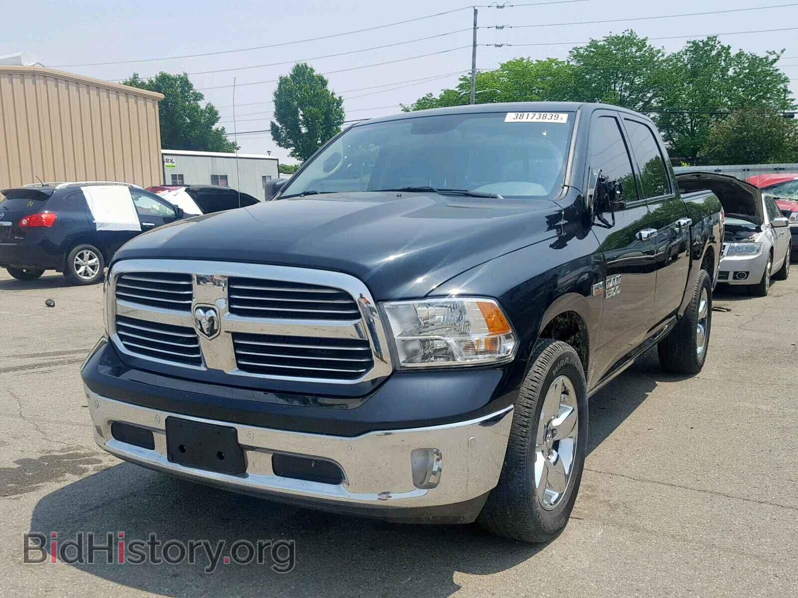 2017 RAM 1500 SLT - VIN: 1C6RR7LT3HS586860 - Фото 2