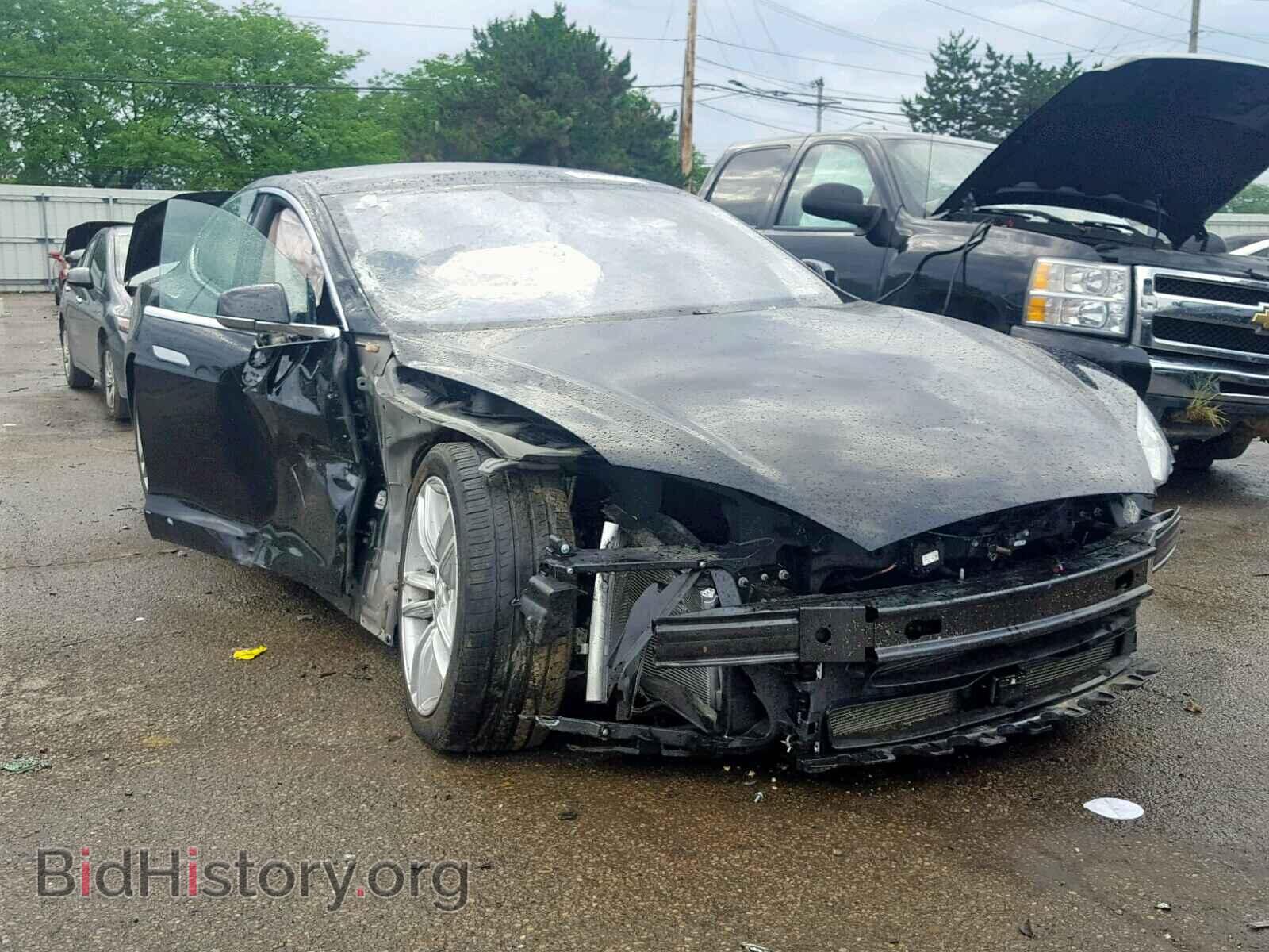 Фотография 5YJSA1E2XFF118959 - TESLA MODEL S 2015