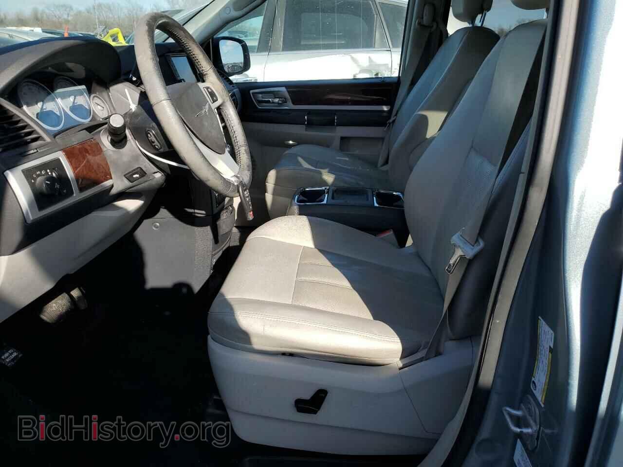2010 CHRYSLER MINIVAN - VIN: 2A4RR8D12AR381138 - Фото 7