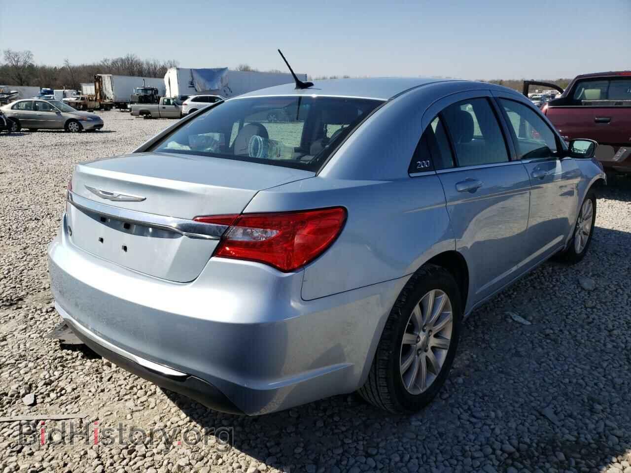 2013 CHRYSLER 200 - VIN: 1C3CCBBB0DN501093 - Фото 4