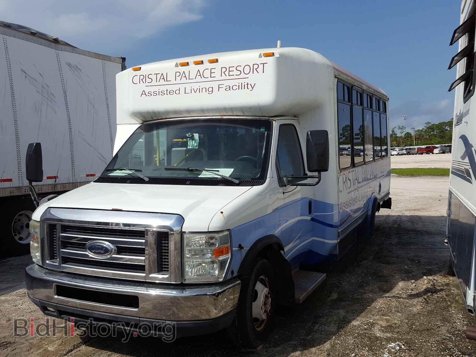 2010 FORD ECONOLINE - VIN: 1FDFE4FP9ADA24276 - Photo 2