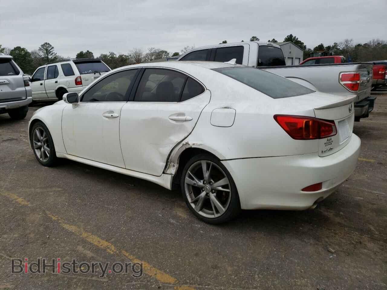 2010 LEXUS IS - VIN: JTHBF5C28A2094845 - Photo 2