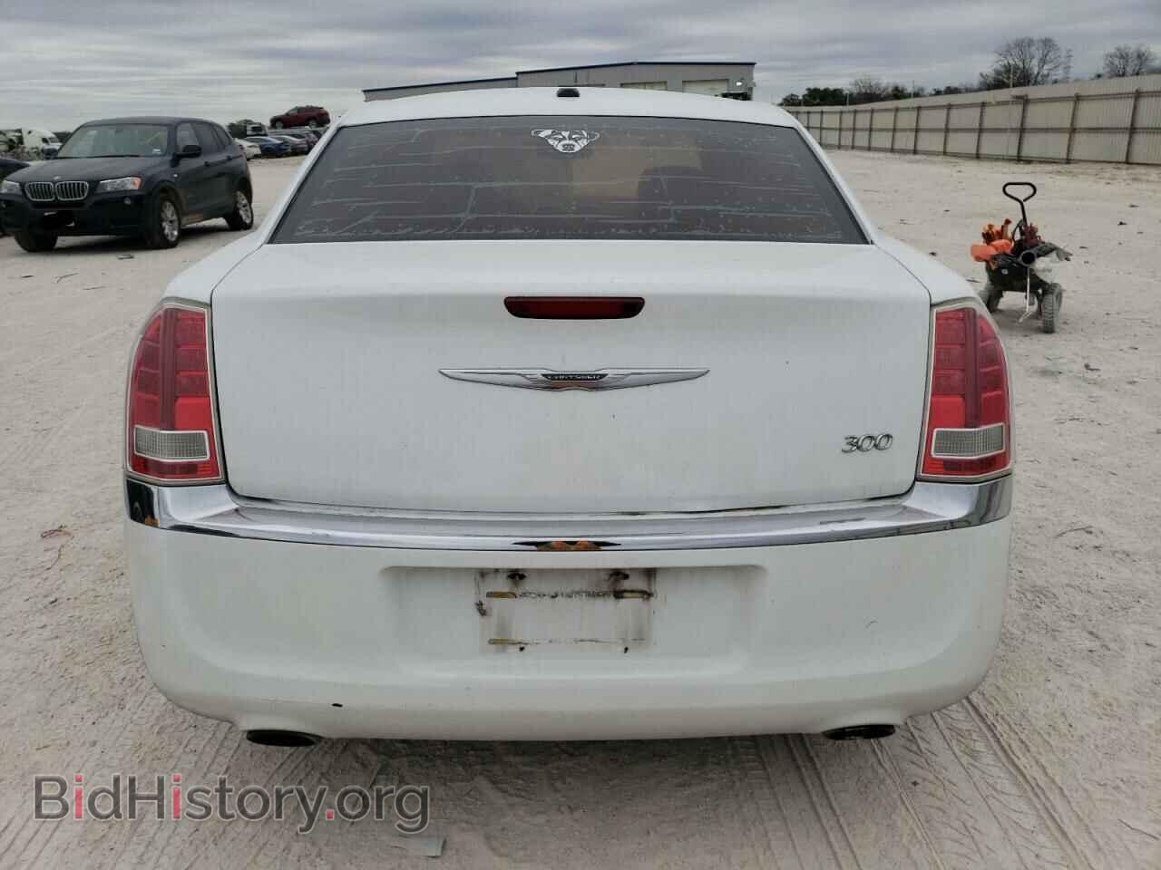 2014 CHRYSLER 300 - VIN: 2C3CCAAG0EH377814 - Фото 6
