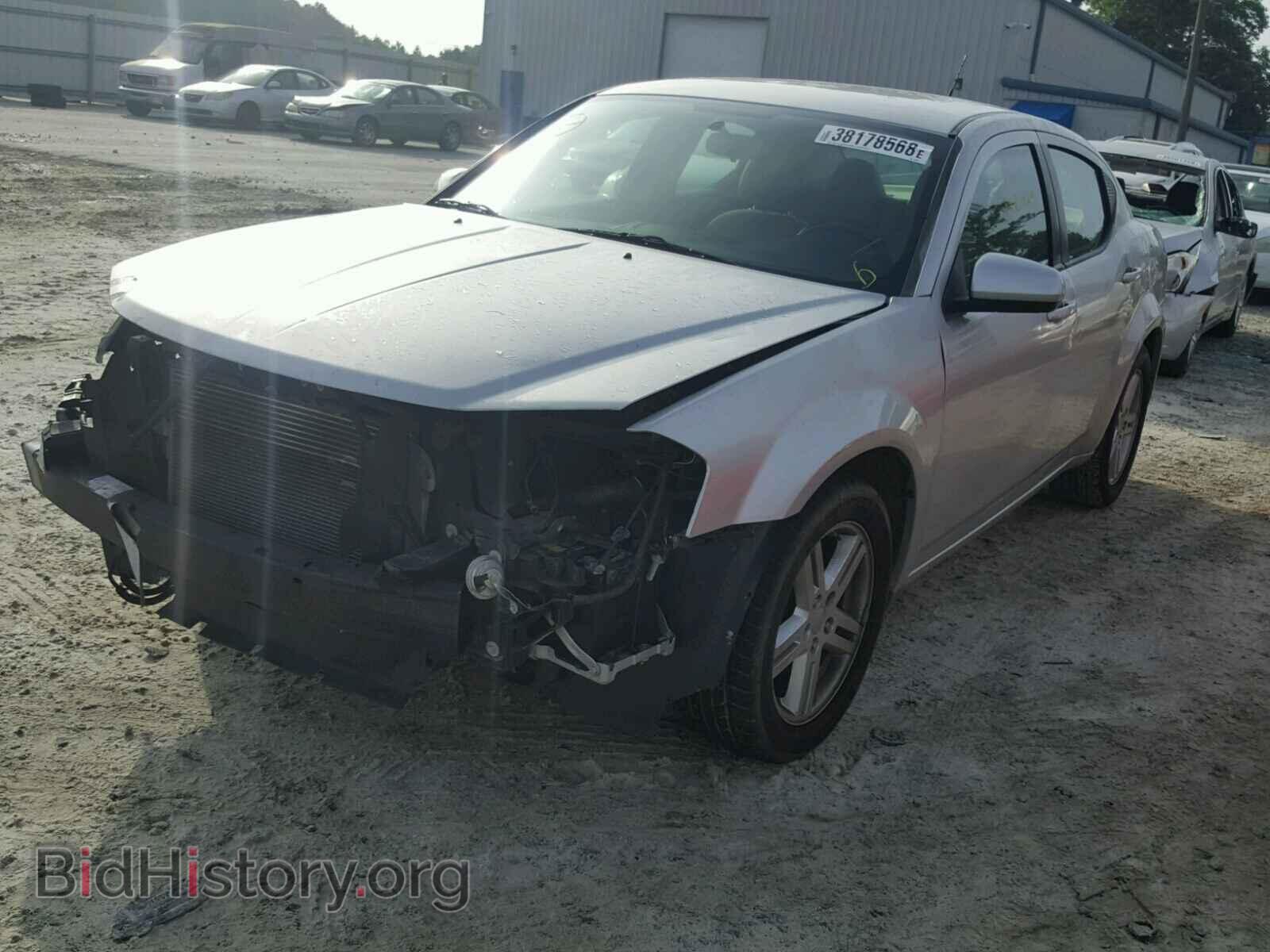 2011 DODGE AVENGER - VIN: 1B3BD1FB1BN528410 - Фото 2
