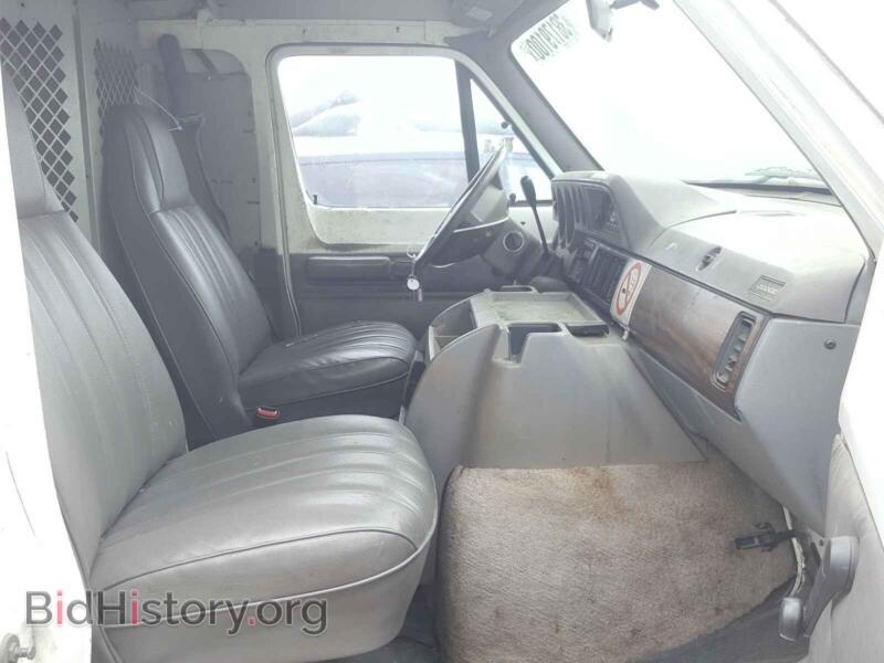 1996 Dodge RAM VAN (VIN 2B7HB21Y4TK105608) — photo 5 of 10