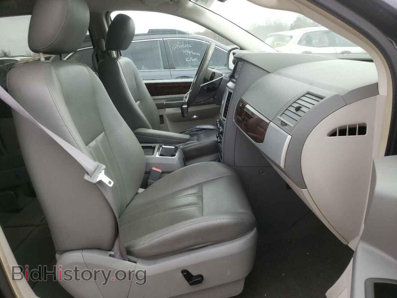 2010 CHRYSLER MINIVAN - VIN: 2A4RR5DX5AR150687 - Фото 5