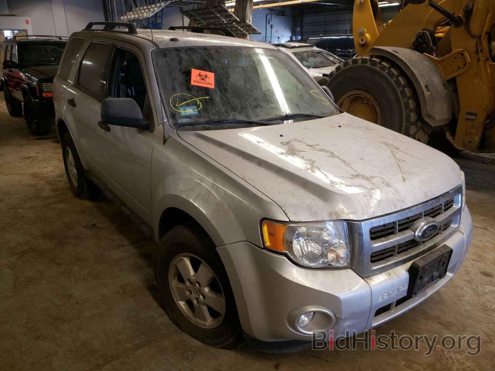 Photo 1FMCU0D70AKA32957 - FORD ESCAPE 2010