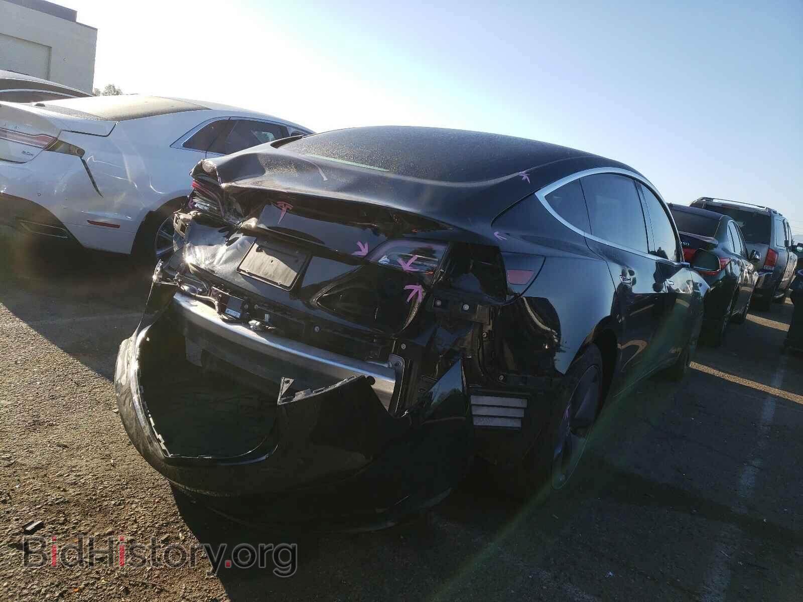 2019 TESLA MODEL 3 - VIN: 5YJ3E1EAXKF361908 - Photo 4