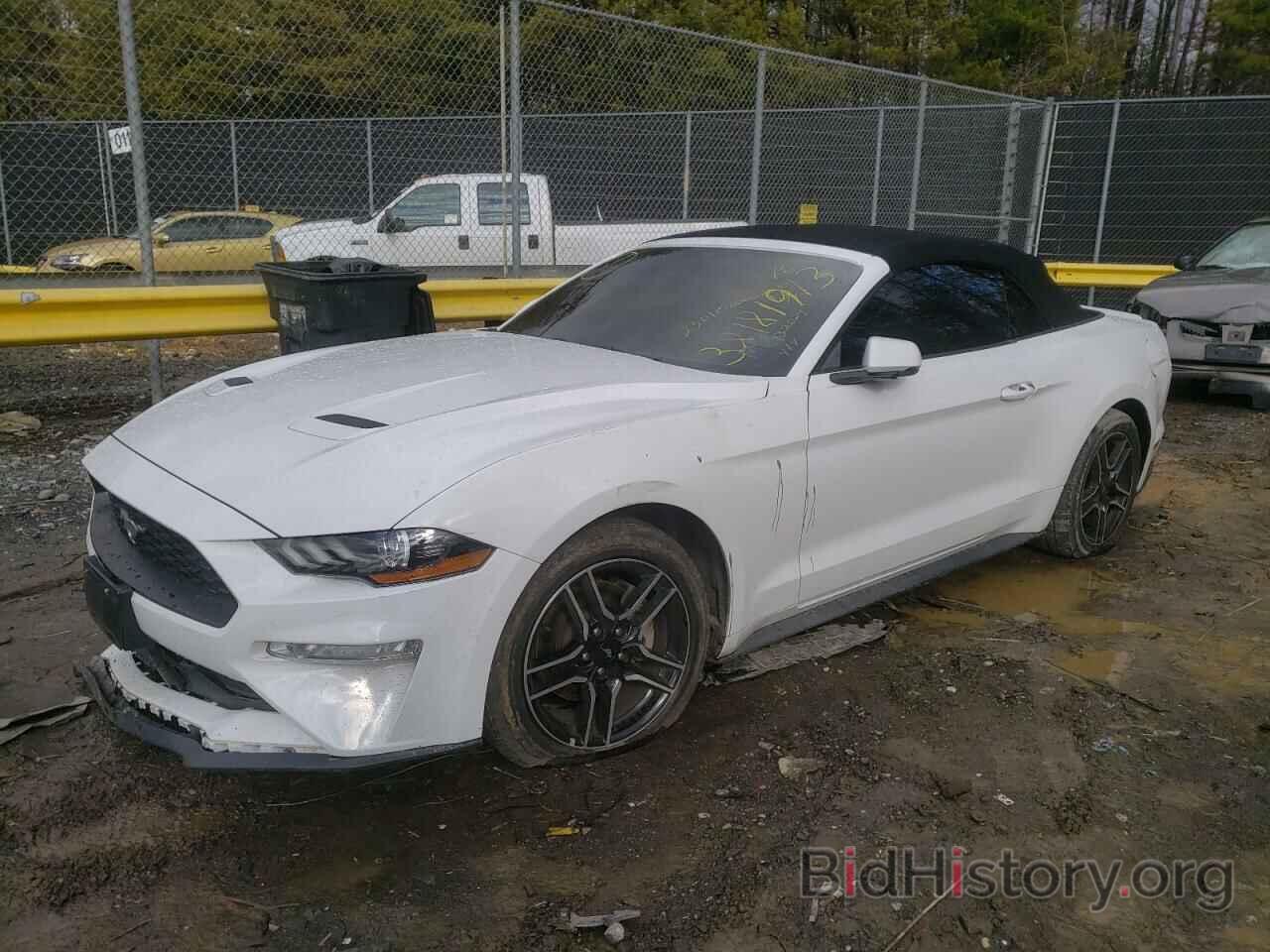 Photo 1FATP8UH0J5132824 - FORD MUSTANG 2018