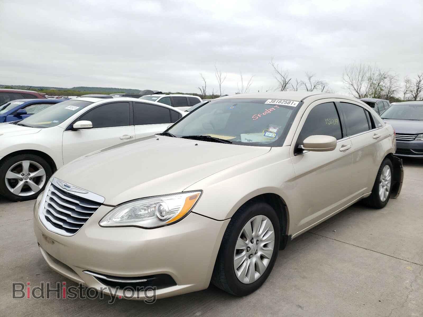 2014 CHRYSLER 200 - VIN: 1C3CCBAB4EN212639 - Фото 2