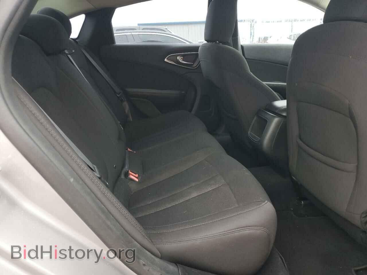 2015 CHRYSLER 200 - VIN: 1C3CCCAB2FN631449 - Фото 10