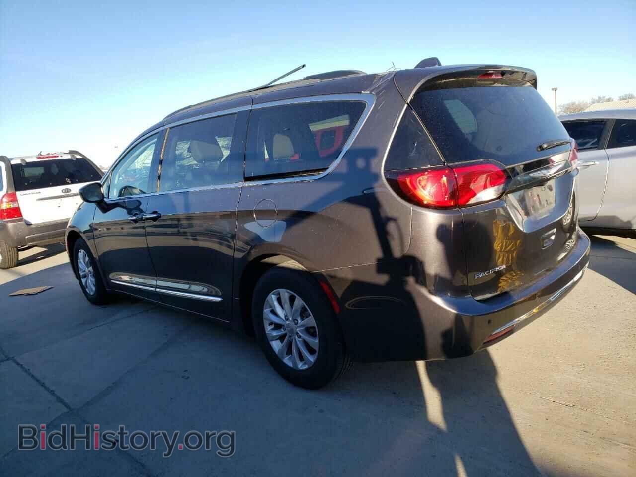 2017 CHRYSLER PACIFICA - VIN: 2C4RC1BG5HR517259 - Фото 2