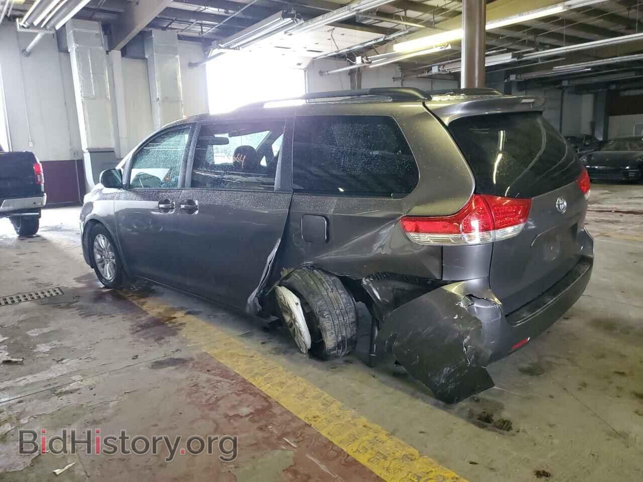 2014 TOYOTA All Models - VIN: 5TDYK3DC6ES458066 - Фото 2