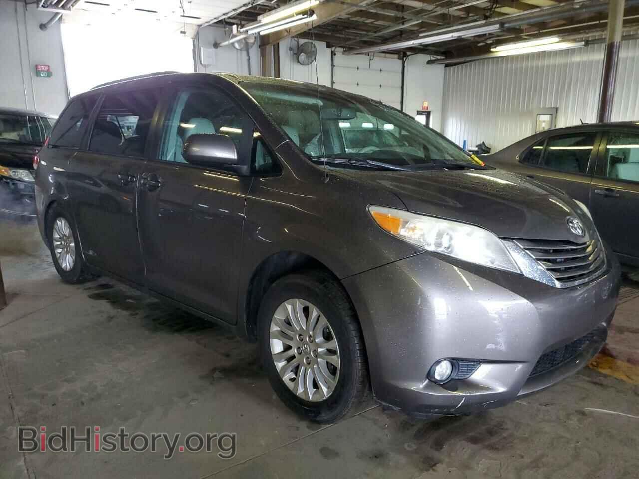 2014 TOYOTA All Models - VIN: 5TDYK3DC6ES458066 - Фото 4