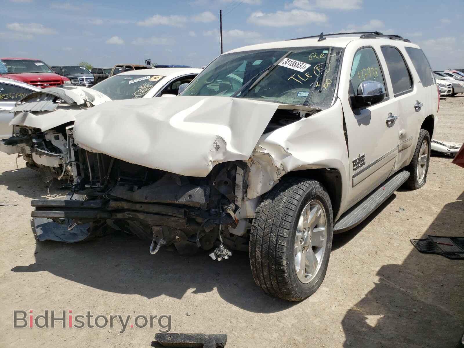 2013 GMC YUKON - VIN: 1GKS1CE09DR307155 - Фото 2