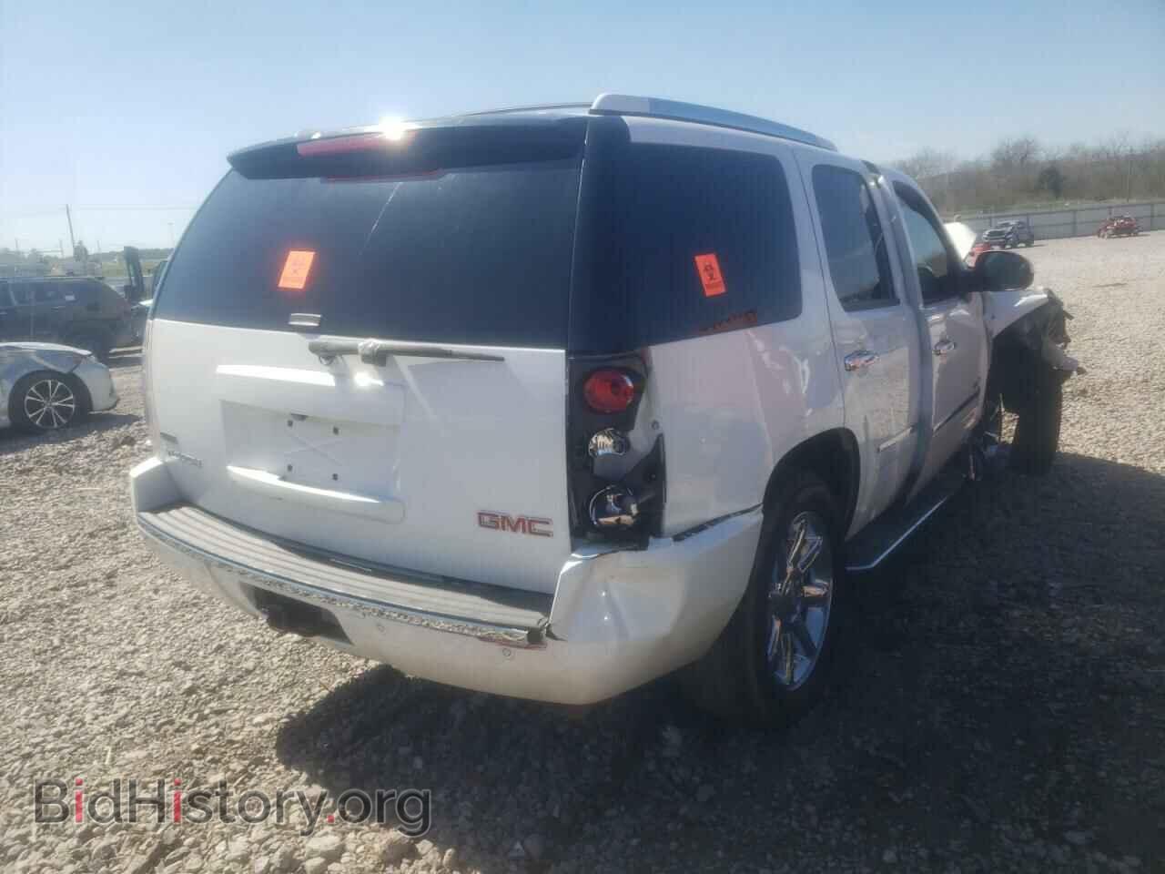 2011 GMC YUKON - VIN: 1GKS1EEF2BR286355 - Фото 4