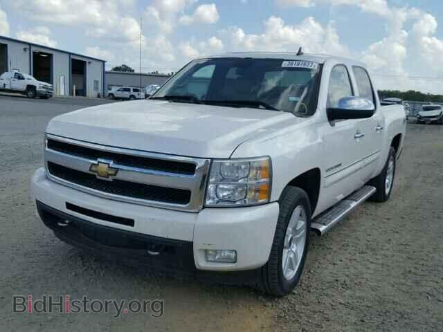 2011 CHEVROLET SILVERADO - VIN: 3GCPKTE39BG258416 - Фото 2