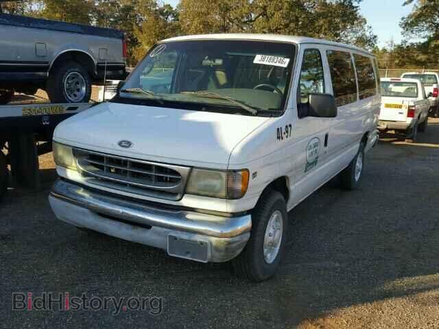 2002 FORD ECONOLINE - VIN: 1FBSS31L82HB05682 - Фото 2