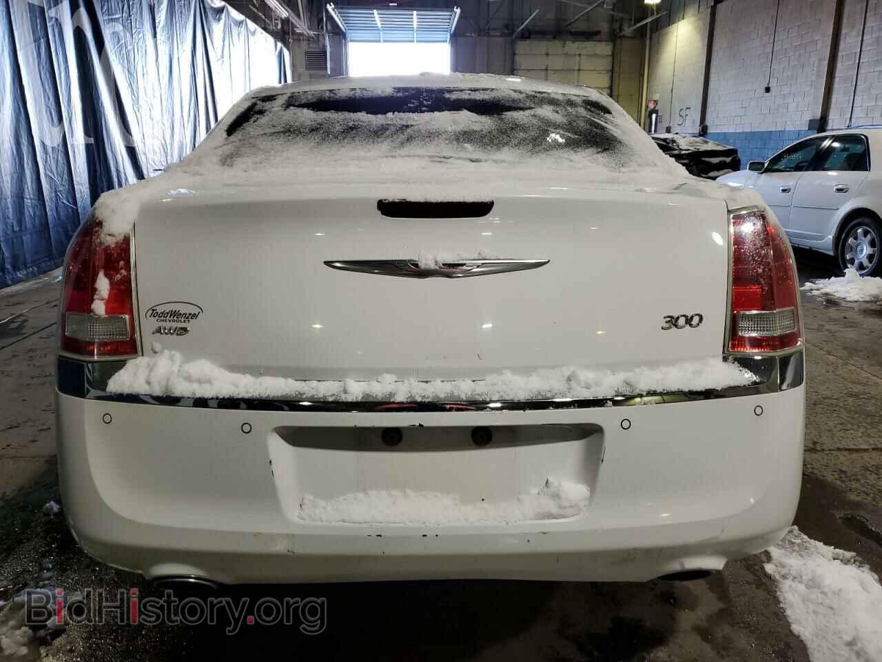 2012 CHRYSLER 300 - VIN: 2C3CCAHG0CH184176 - Фото 6