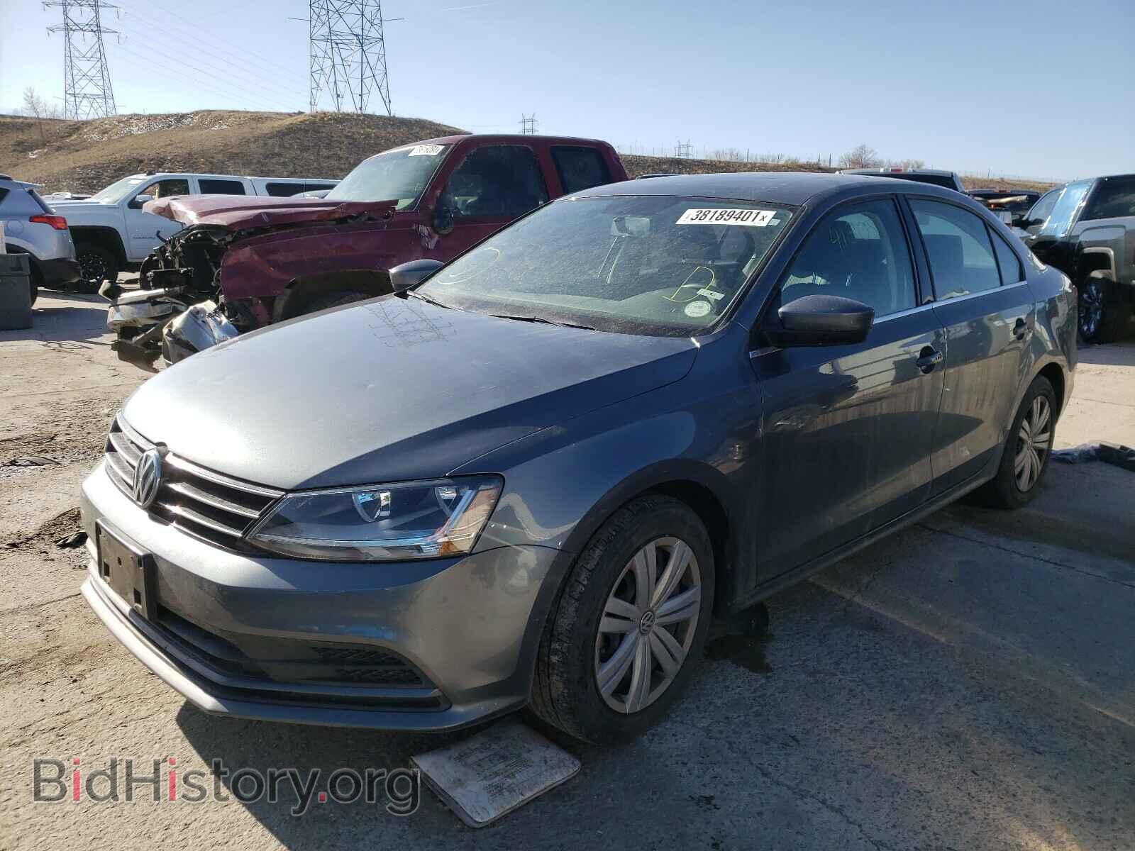 2017 VOLKSWAGEN JETTA - VIN: 3VW167AJ2HM324995 - Фото 2