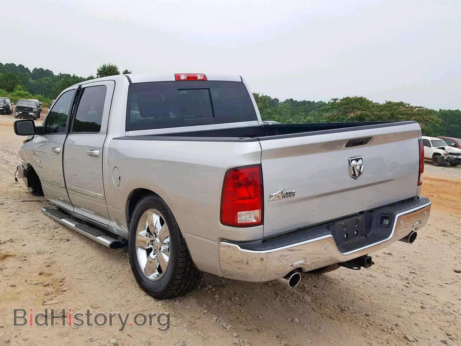 2016 RAM 1500 SLT - VIN: 3C6RR6LT7GG310147 - Фото 3