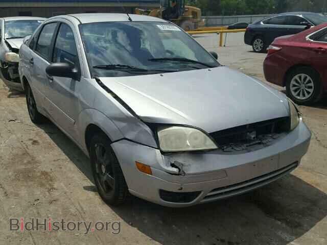 Photo 1FAHP34N46W239214 - FORD FOCUS 2006
