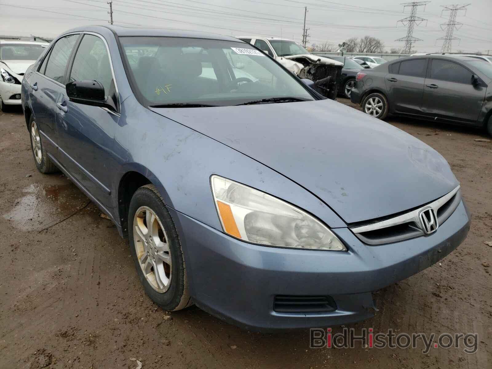 Photo 1HGCM56747A037240 - HONDA ACCORD 2007