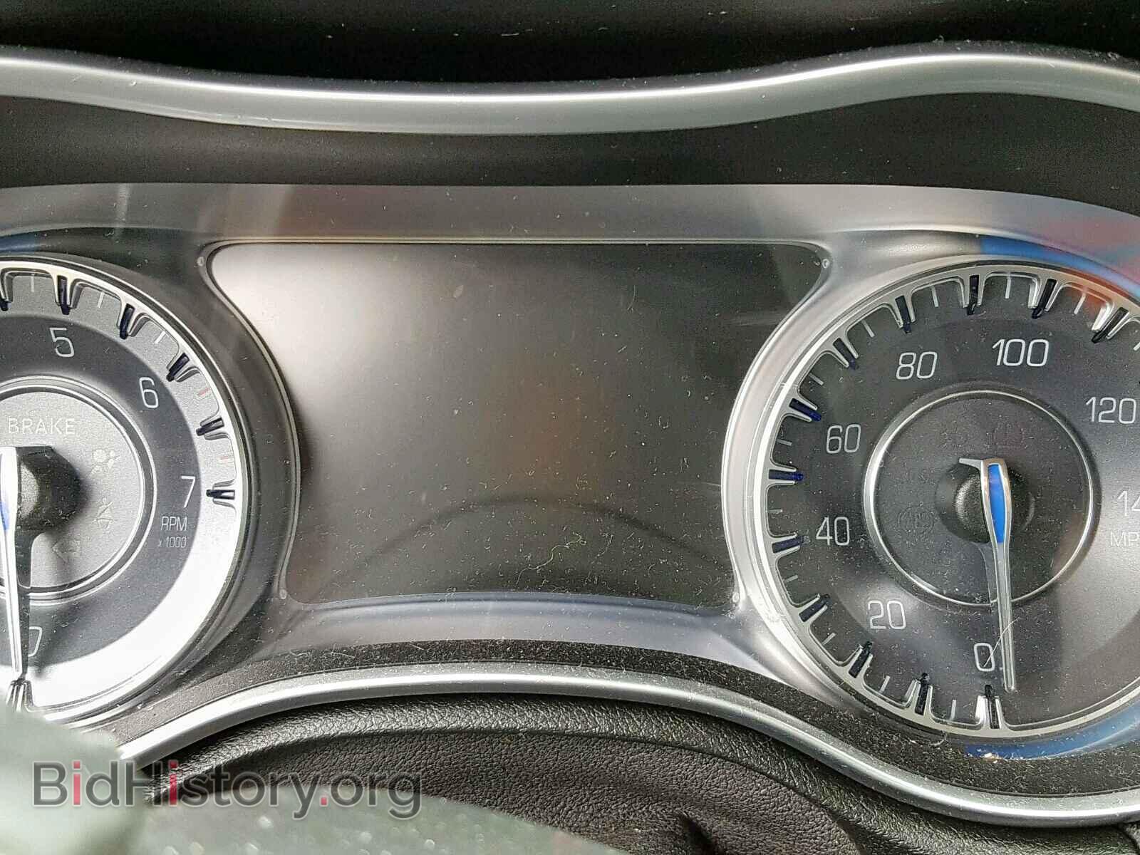 2015 CHRYSLER 300 - VIN: 2C3CCAAG0FH867722 - Фото 8